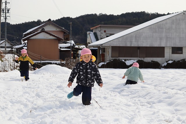 冬の畑で遊ぼう